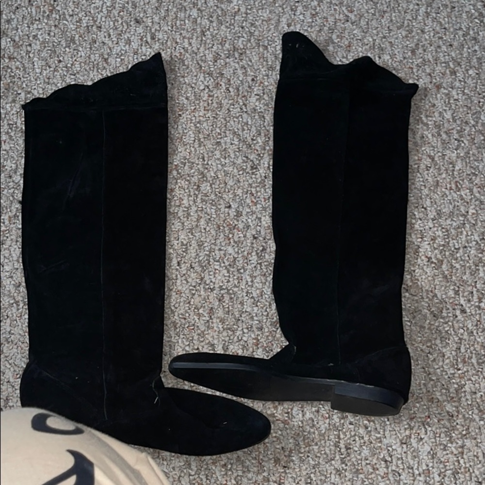 Black Knee High boats